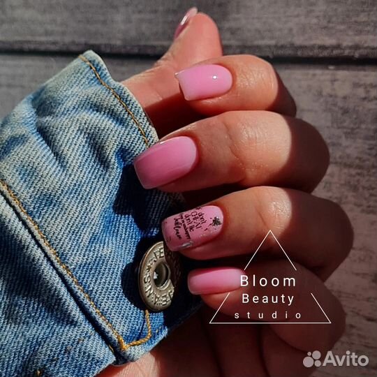 Маникюр Педикюр Наращивание ресниц Брови