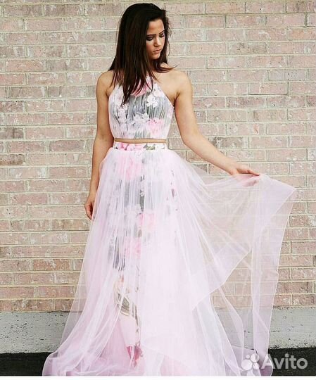 Вечернее платье