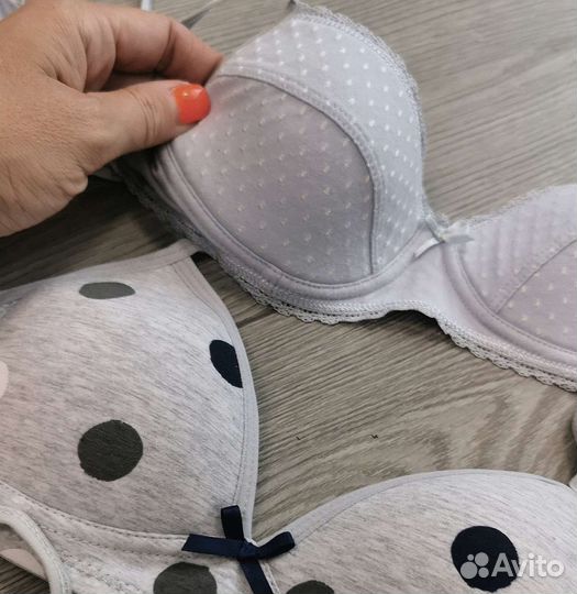 Бюстгальтер 60А с чашкой