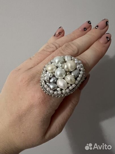 Серьги и кольцо из бисера (свадебное украшение)