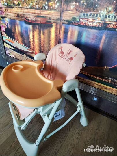 Стул для кормления