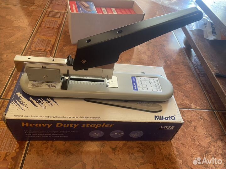 Степлер мощный