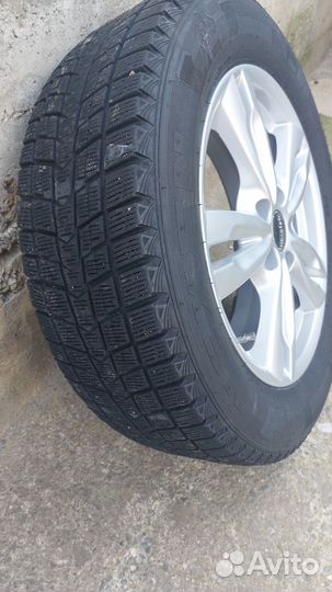 Зимние шины на дисках киа Спортейдж3-4