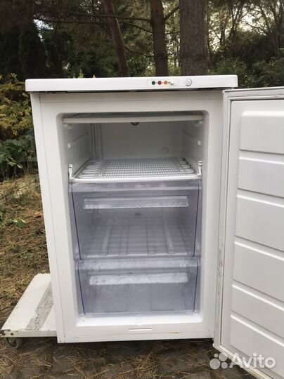 Морозильная камера rosenlew TT 110 F