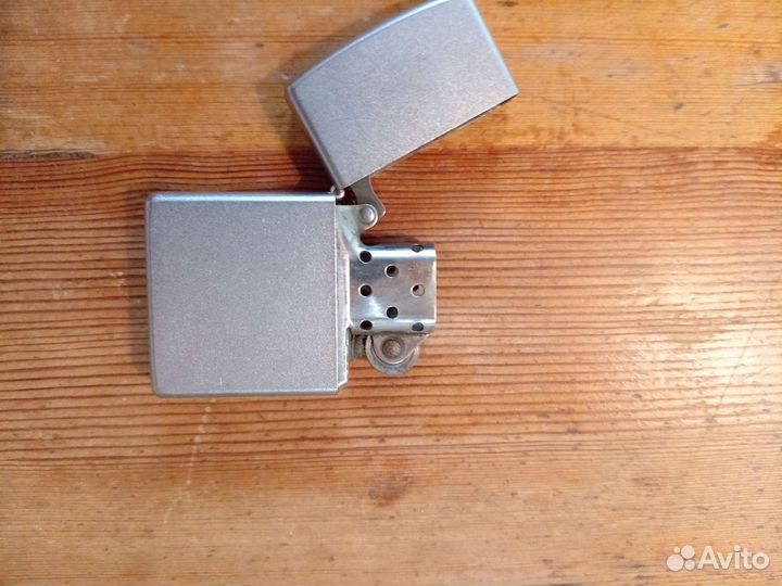 Зажигалка zippo