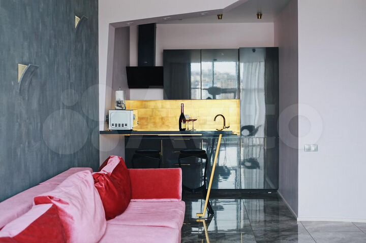 2-к. квартира, 56 м², 17/19 эт.