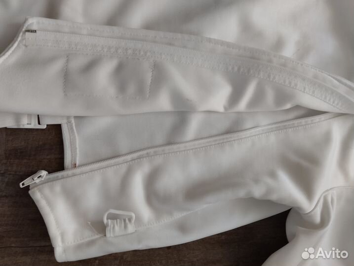 Куртка и комбинезон для фехтования