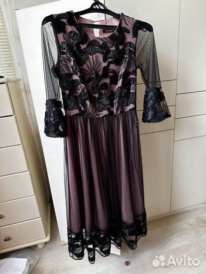 Вечернее платье