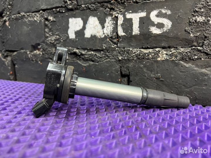 Катушка зажигания Toyota Wish ZGE20-0096752