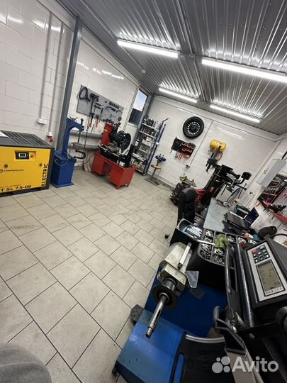 Шиномонтажник с проживанием