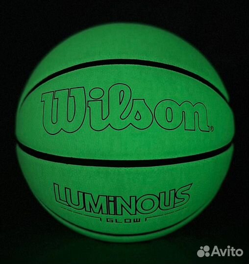 Размер 7. Баскетбольный мяч Wilson luminous Green