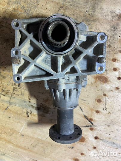 Раздатка 473003B630 Kia Sportage