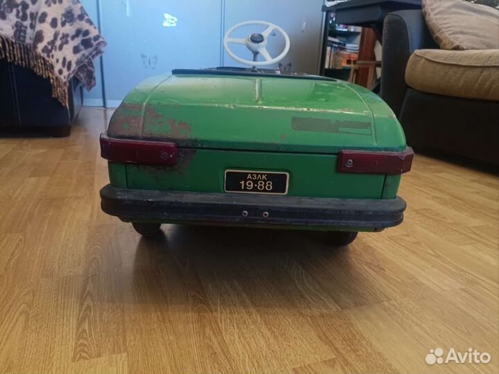 Педальный москвич СССР