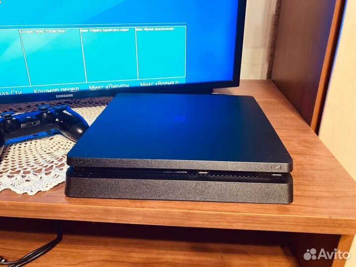 Sony PS4 Playstation 4 slim В идеальном состоянии