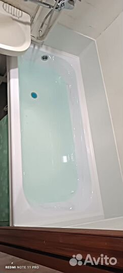 Установка и доставка акрилового вкладыша в ванну