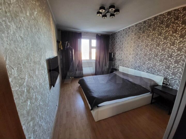 3-к. квартира, 88 м², 10/23 эт.