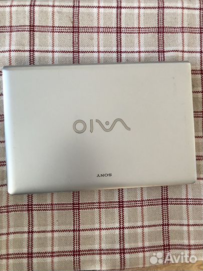 Ноутбук sony vaio PCG-71211V