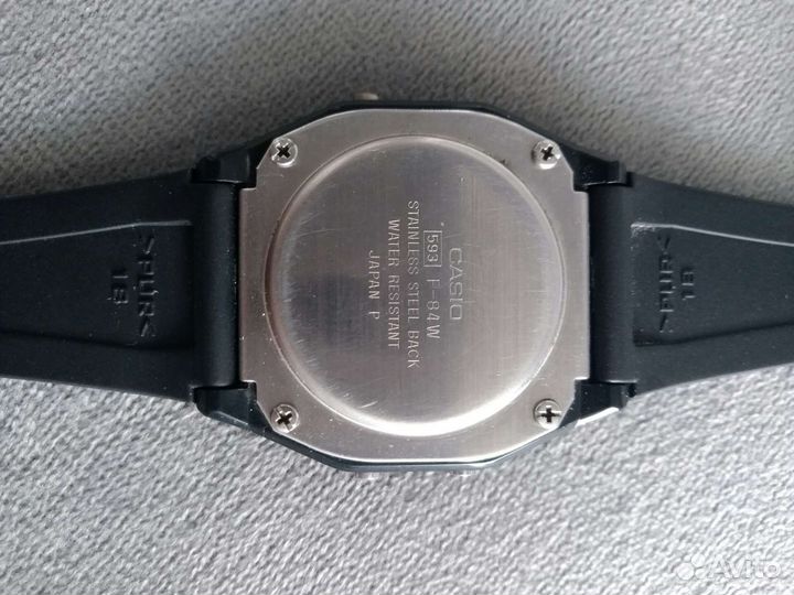 Часы casio F 84 W