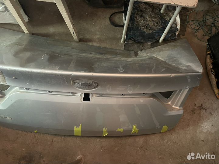Крышка багажника kia rio 4