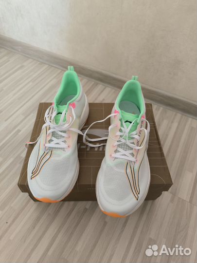 Кроссовки беговые Li-Ning Men RED hare 7 PRO