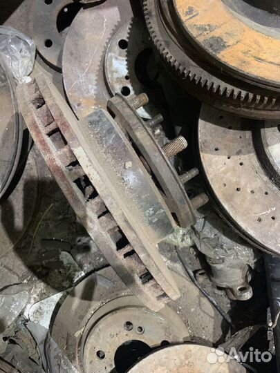 Тормозной диск передний Тойота Ланд Круизер 100