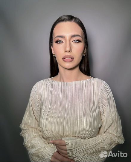 Макияж и укладка волос