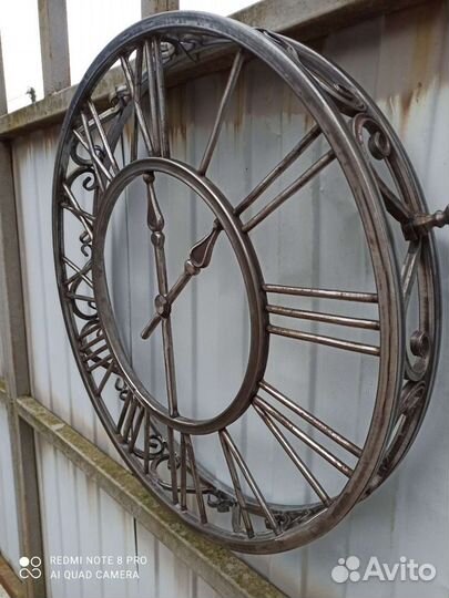Часы декоративные большие ковка
