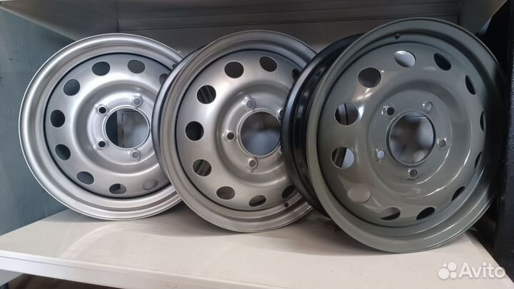 Штампованные диски Нива R16