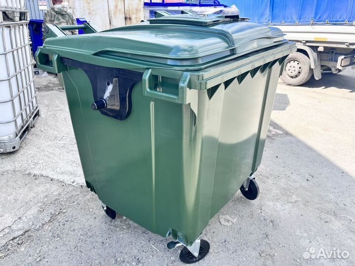 Пластиковый мусорный контейнер 770л