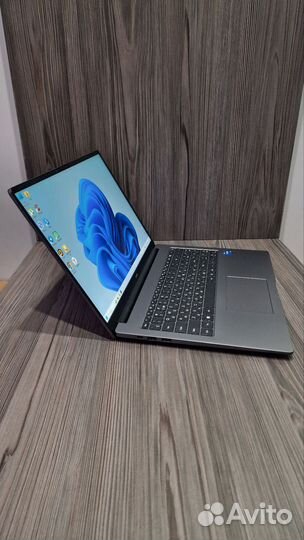 Мощный honor X16