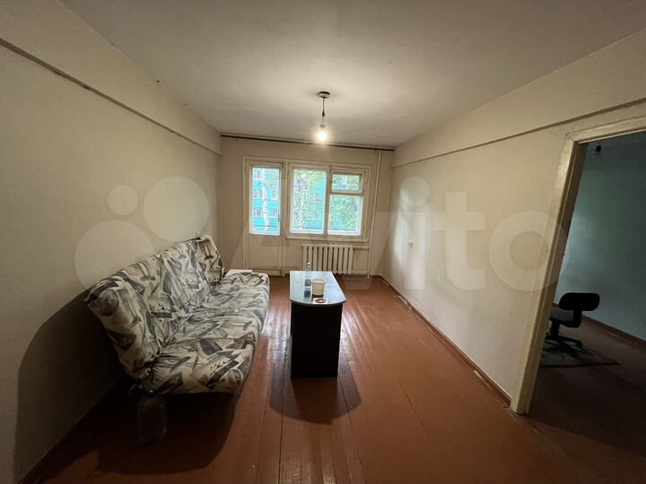 2-к. квартира, 46 м², 2/5 эт.