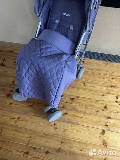 Прогулочная коляска трость