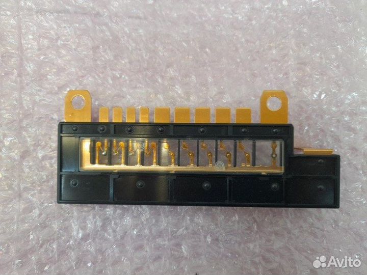 Блок предохранителей Toyota Land Cruiser Prado 150