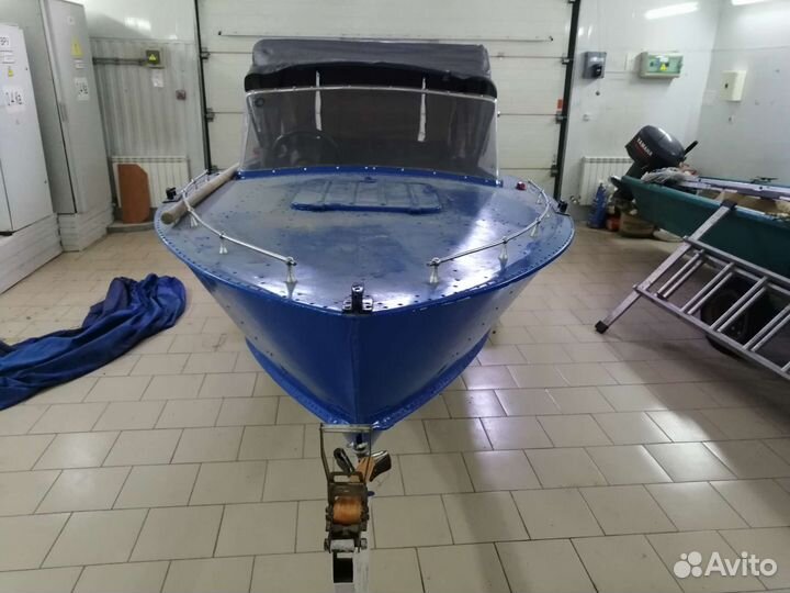 Моторная лодка прогресс 2М