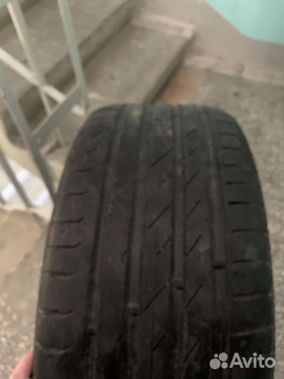 Nokian Tyres Hakka Black 225/45 R19