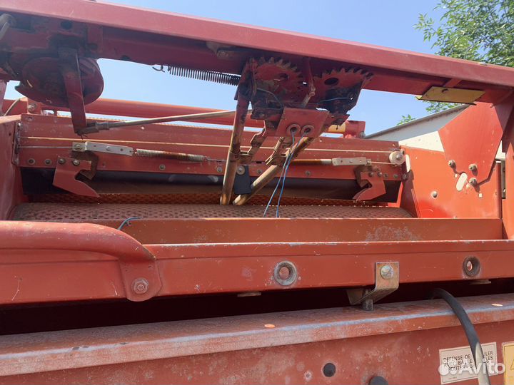 Пресс-подборщик Arobale 1212, 1995