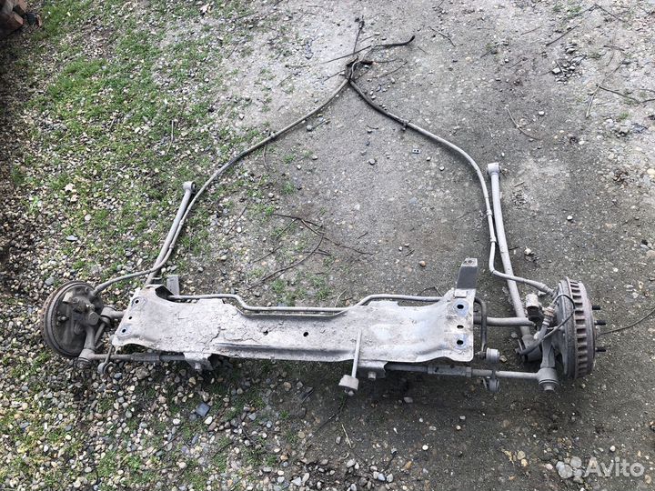 Задняя балка в сборе Киа Спектра