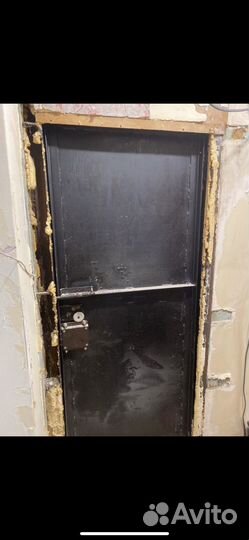 Металлическая дверь бу