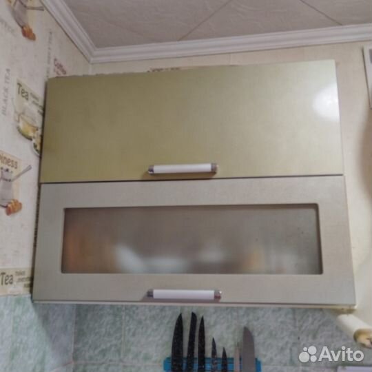 Шкафчик кухонный навесной 2 шт