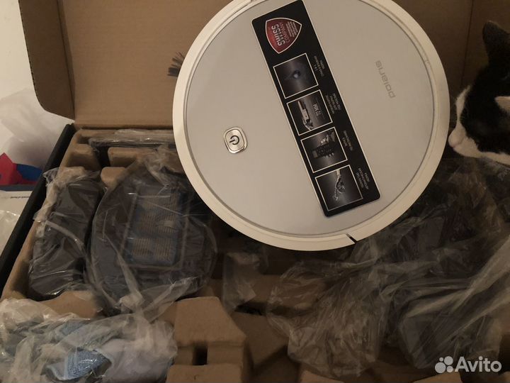 Робот пылесос polaris R1226