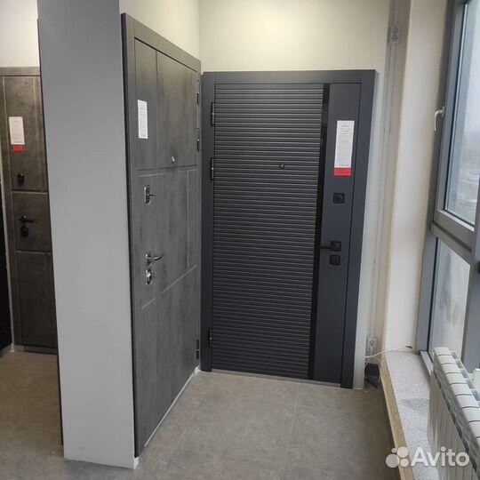 Входная дверь 