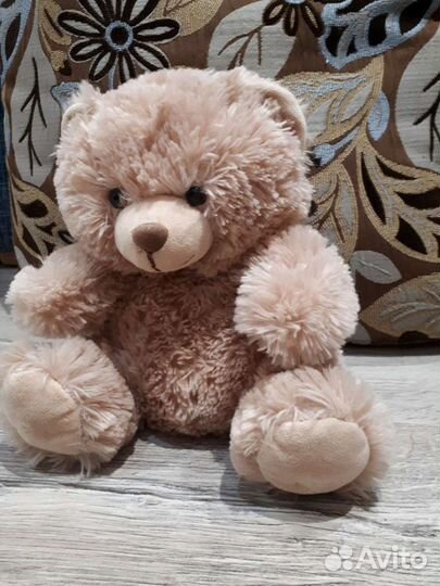 Плюшевый медведь