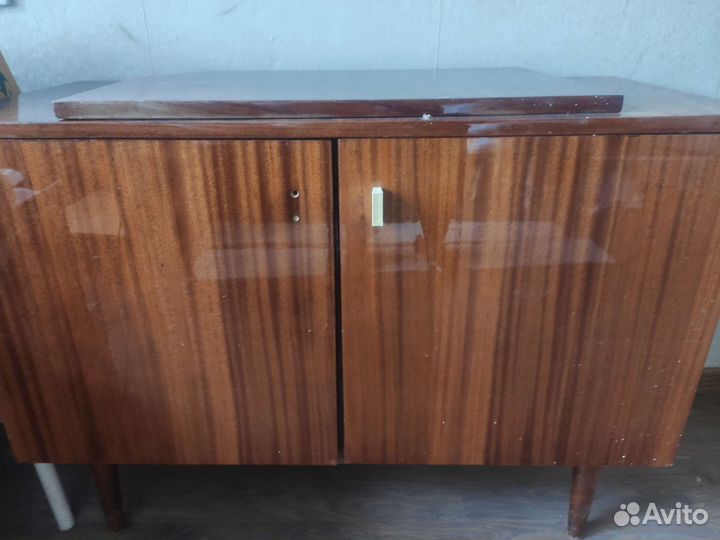 Тумбочка под телевизор бу