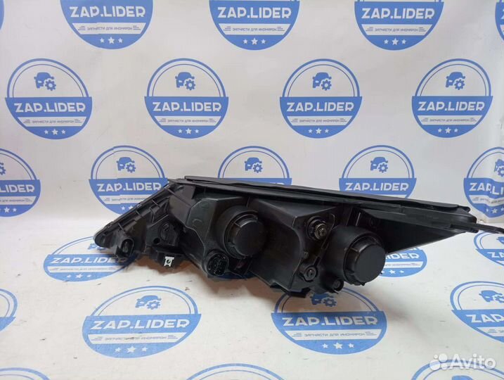 Фара правая на Kia Sportage 3 SL 2010-2016 без дхо