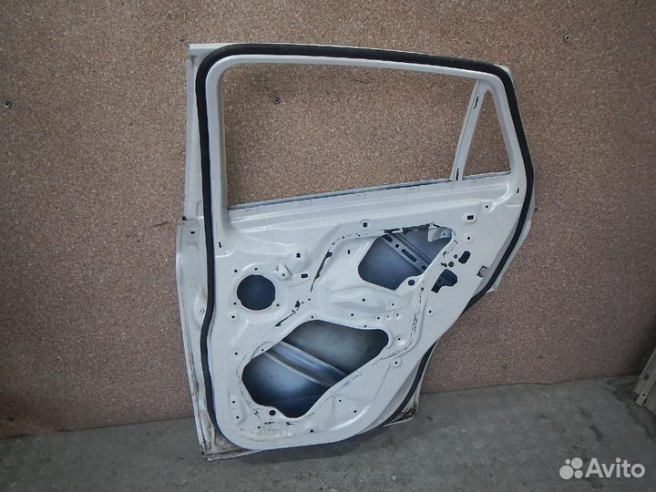 Дверь задняя правая BMW X6