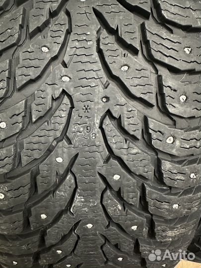 Nokian Tyres Hakkapeliitta 9 SUV 265/50 R20 111T