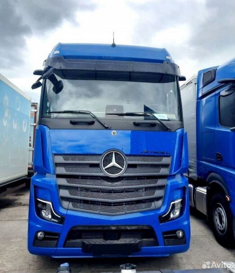 Mercedes-Benz Actros 1845, 2023