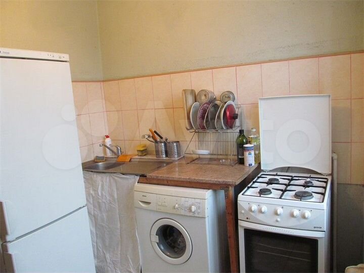 Комната 14 м² в 2-к., 8/8 эт.