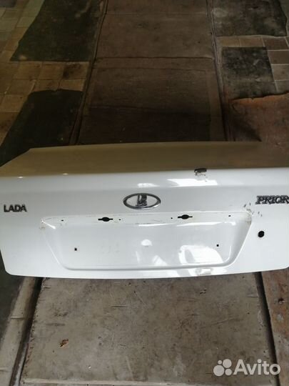 Крышка багажника priora седан