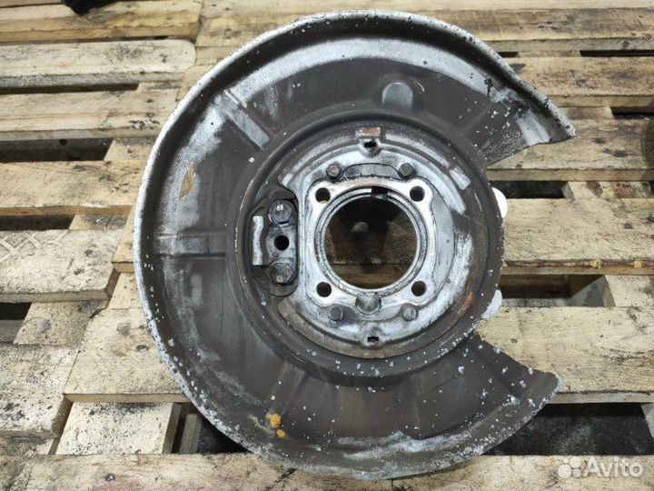 Кулак поворотный задний левый Bmw 5 E61 N52B25